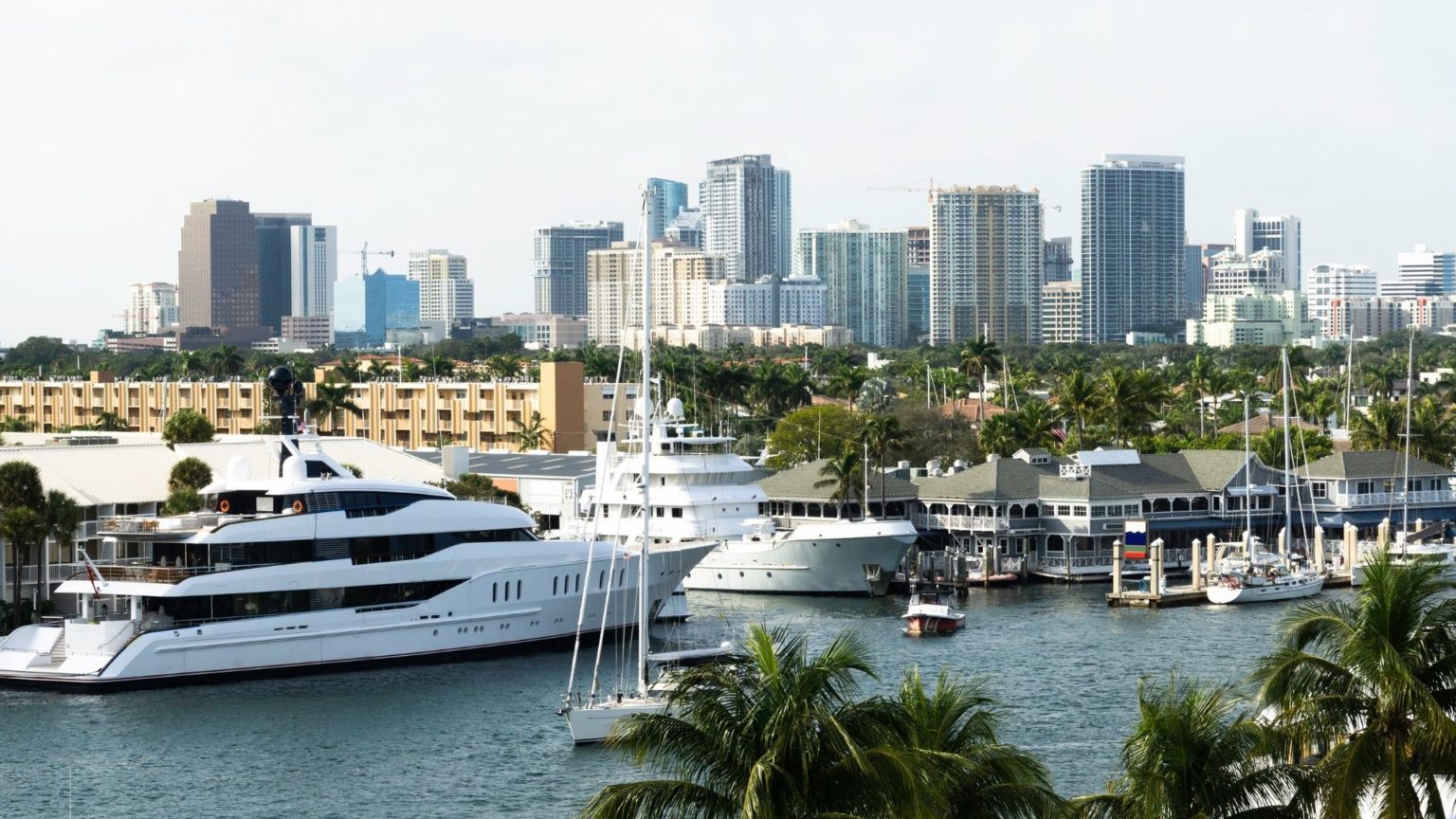 Enjoy And Experience The Venice Of America: Boat Tour Fort Lauderdale